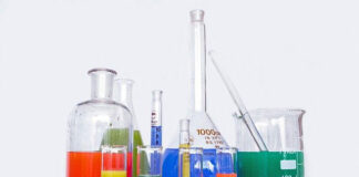 Pokazy chemiczne dla dzieci są ważną częścią ich edukacji
