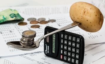 Czy warto nadpłacać kredyt przy wysokiej inflacji? Czy warto nadpłacać kredyt przy wysokiej inflacji?
