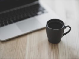 Czy pracownik może pracować u konkurencji?