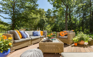 Jaka jest odpowiednia grubość drewna na zadaszenie tarasu? Jaka jest odpowiednia grubość drewna na zadaszenie tarasu