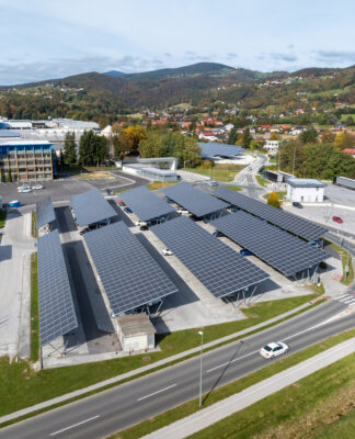 Magazyny energii a fotowoltaika – duet idealny. Dlaczego warto zainwestować? Magazyny energii a fotowoltaika – duet idealny. Dlaczego warto zainwestować